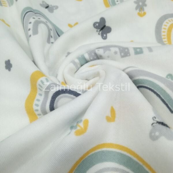 Kelebekli Gökkuşağı Desen Flanel Pazen Kumaş