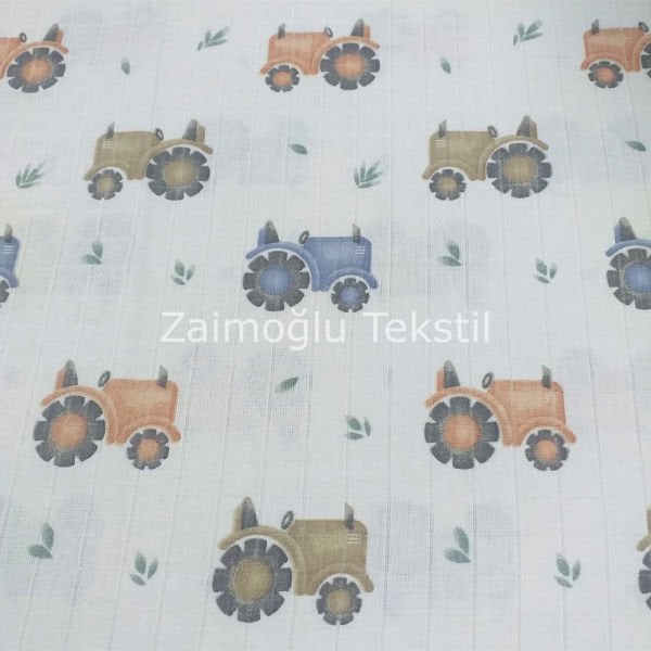 Traktör Desen Müslin Bezi Kumaşı