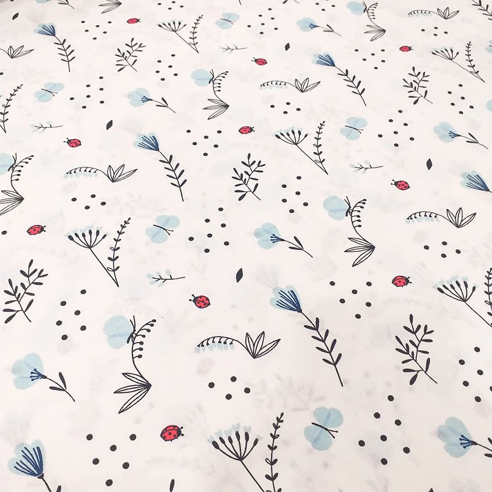 Uğurböceği Desenli Poplin Kumaş