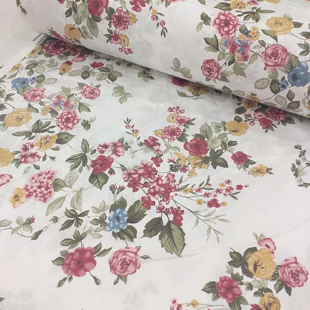 Gül ve Çiçek Desen Poplin Kumaş