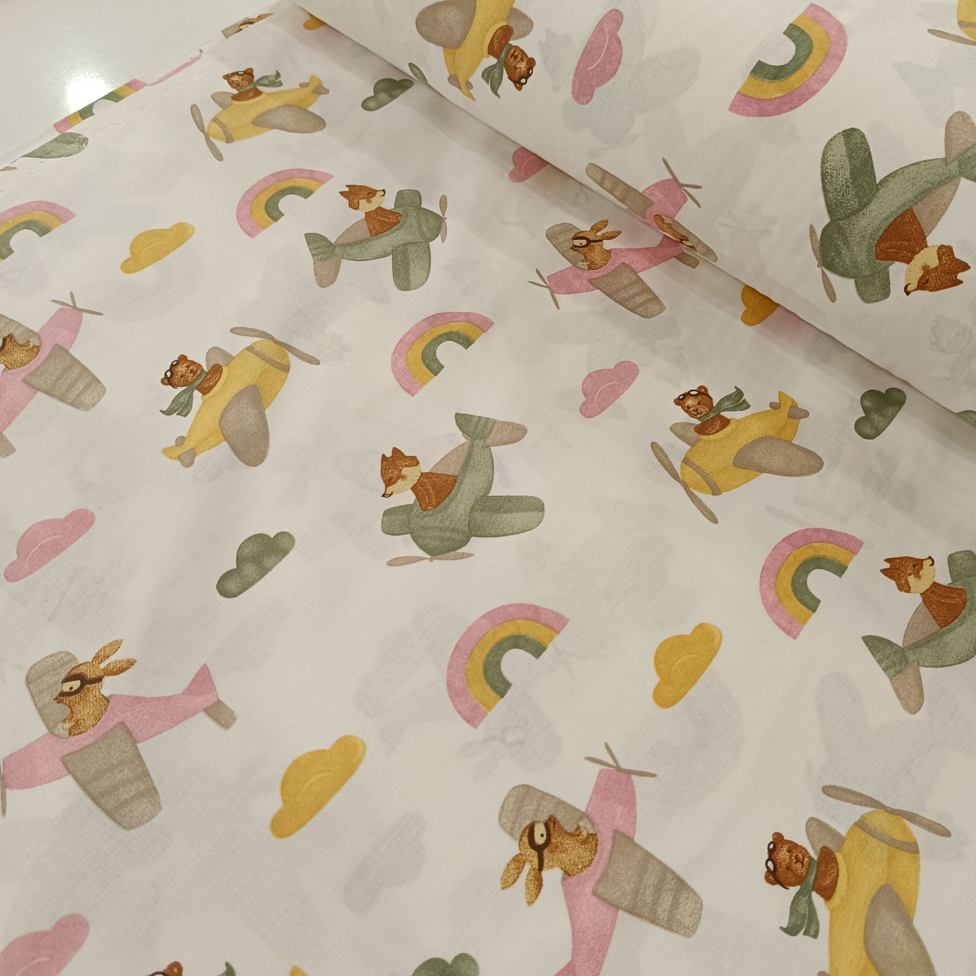 Sevimli Uçak Pembe Faal Poplin Kumaş