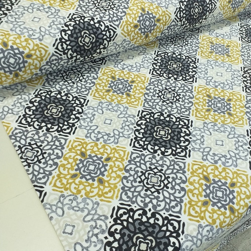 Kilim Desenli Duck (Panama Keteni) kumaşı